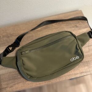 Obe Belt Bag